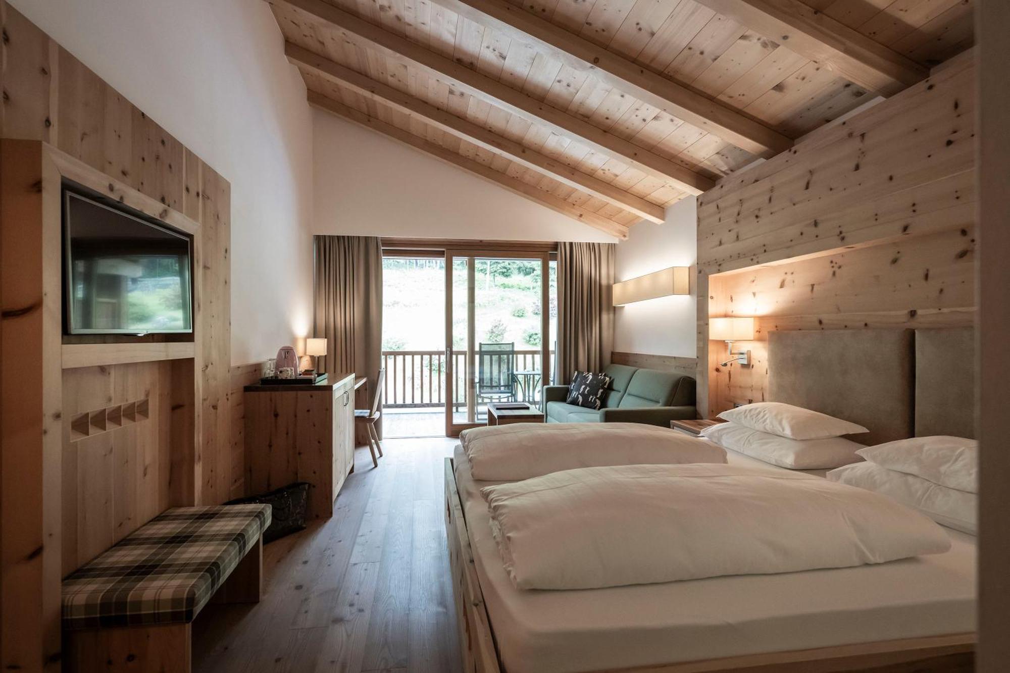 Dolmites Nature Hotel Vigilerhof Seis am Schlern Buitenkant foto